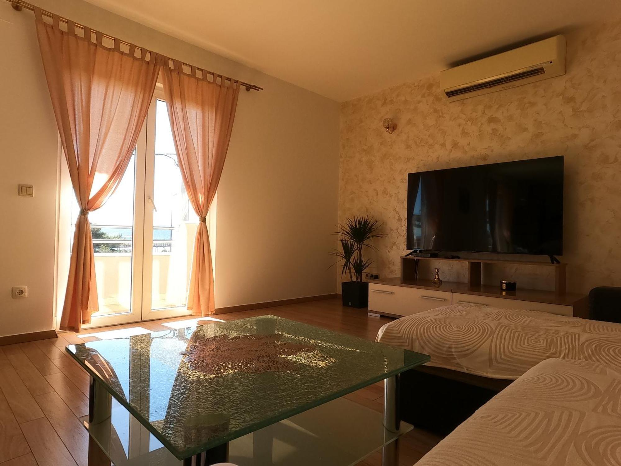 Apartments Mira Kaštela エクステリア 写真