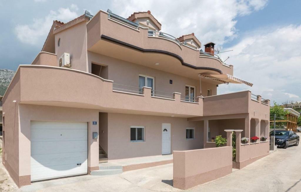 Apartments Mira Kaštela エクステリア 写真